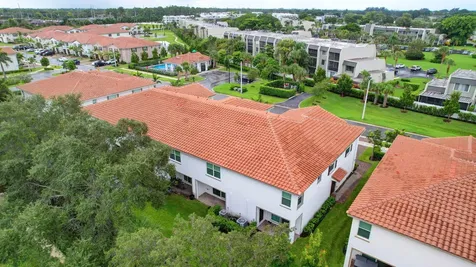 6851 Broadwater Lane Lake Worth FL 33467