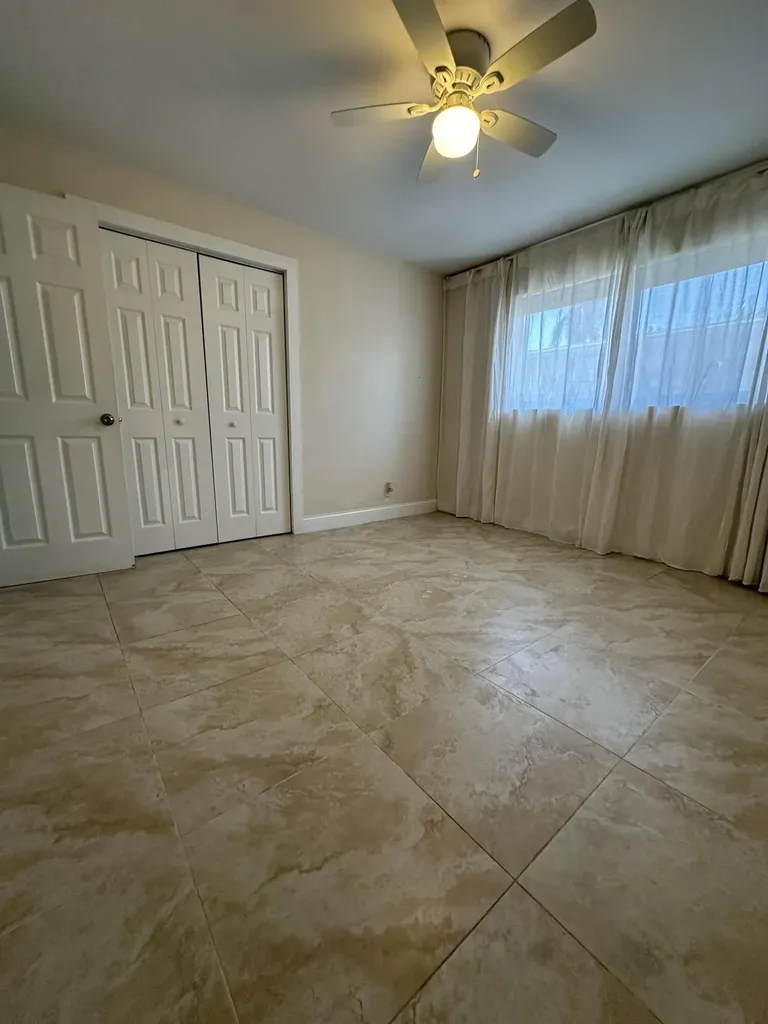 5605 SW 24th Avenue Fort Lauderdale FL 33312