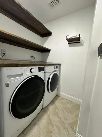 5605 SW 24th Avenue Fort Lauderdale FL 33312