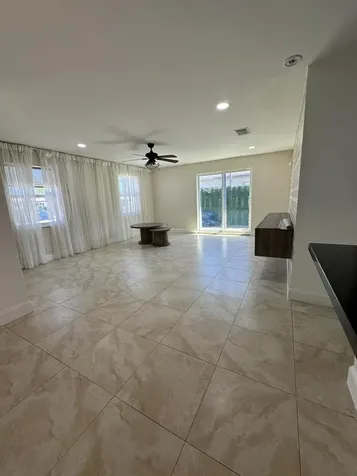 5605 SW 24th Avenue Fort Lauderdale FL 33312