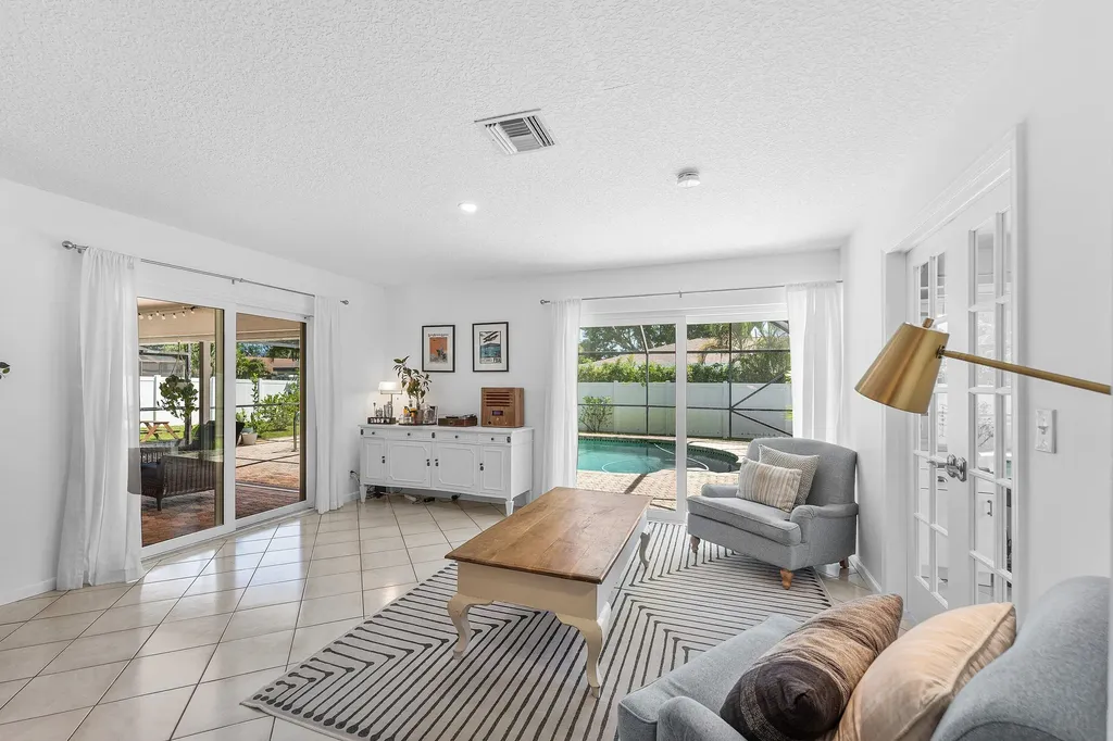 17680 Pine Needle Terrace Boca Raton FL 33487