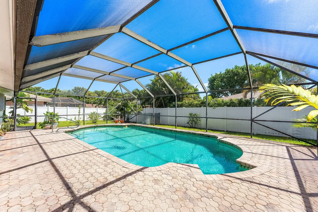 17680 Pine Needle Terrace Boca Raton FL 33487