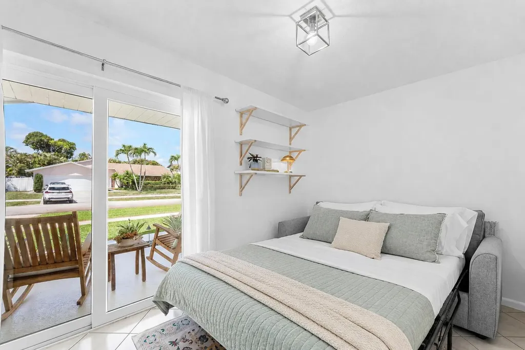 17680 Pine Needle Terrace Boca Raton FL 33487