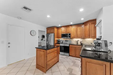 17680 Pine Needle Terrace Boca Raton FL 33487