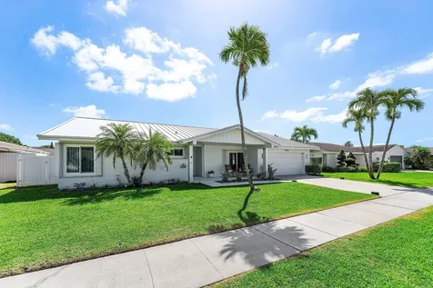 17680 Pine Needle Terrace Boca Raton FL 33487