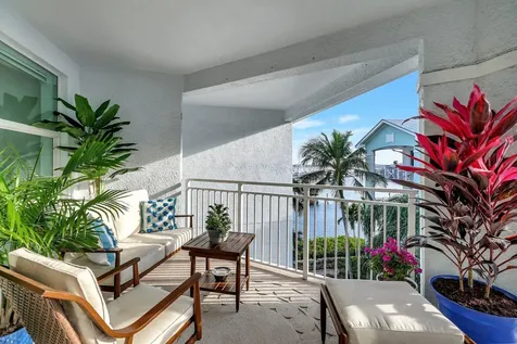875 NW Flagler Avenue Stuart FL 34994