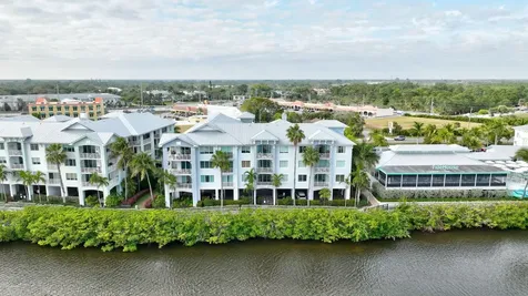 875 NW Flagler Avenue Stuart FL 34994