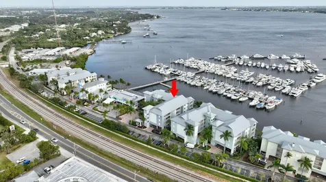 875 NW Flagler Avenue Stuart FL 34994