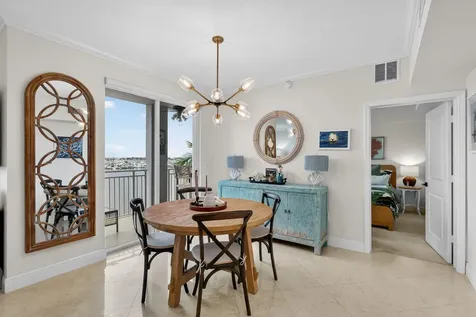 675 NW Flagler Avenue Stuart FL 34994