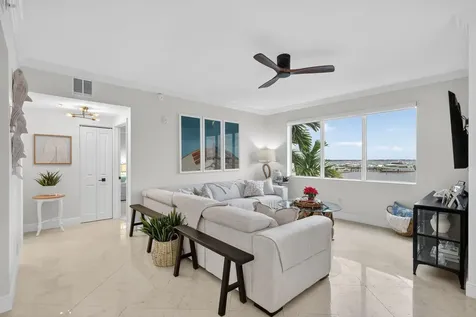 675 NW Flagler Avenue Stuart FL 34994
