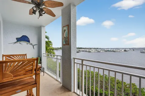 675 NW Flagler Avenue Stuart FL 34994