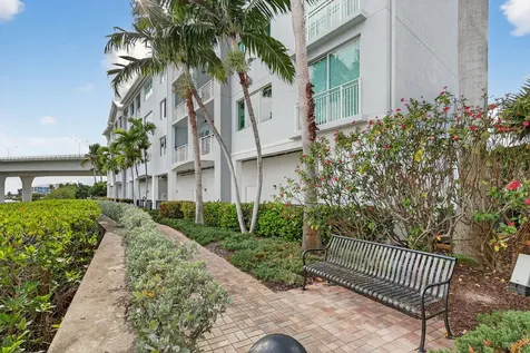 675 NW Flagler Avenue Stuart FL 34994