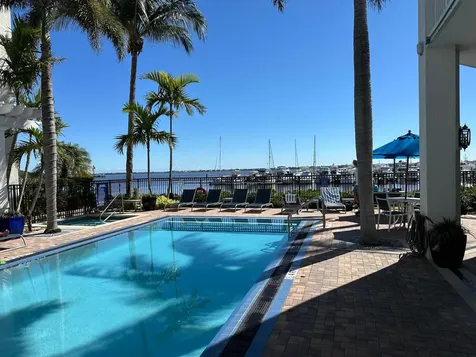 975 NW Flagler Avenue Stuart FL 34994