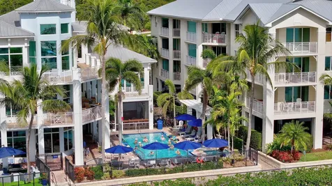 975 NW Flagler Avenue Stuart FL 34994
