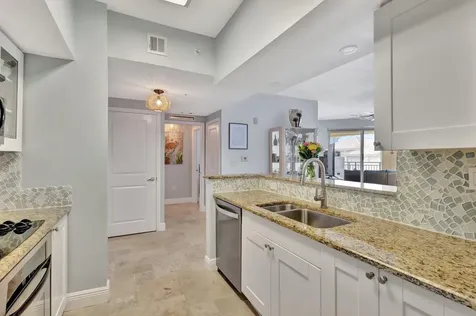 975 NW Flagler Avenue Stuart FL 34994