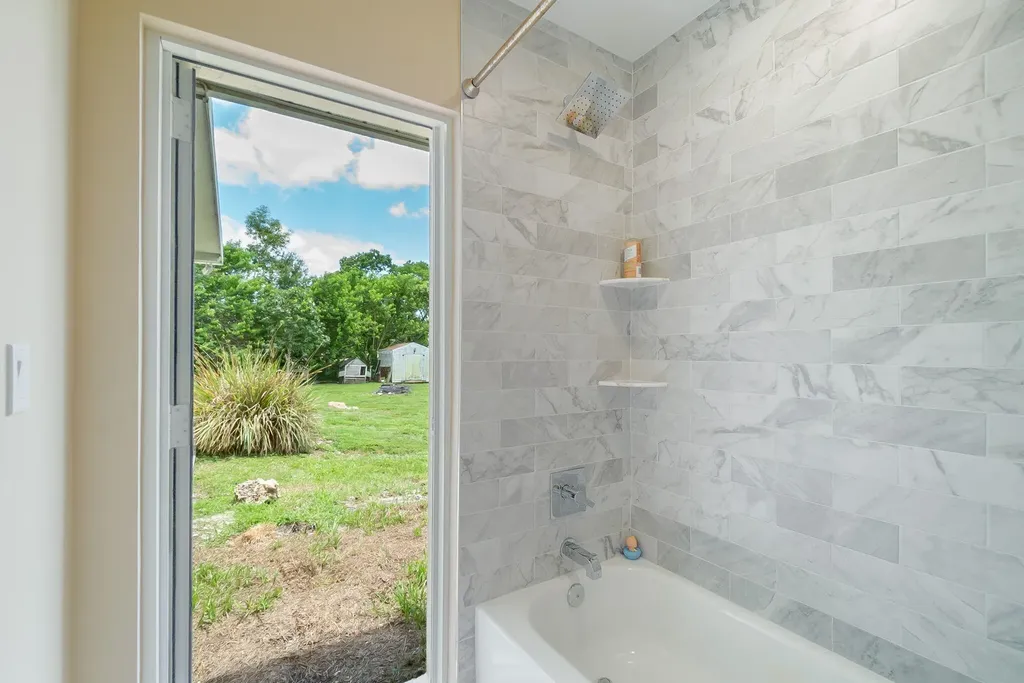 17468 N 38th Road Road N The Acreage FL 33470