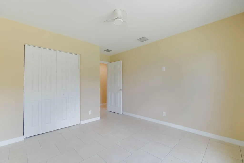 17468 N 38th Road Road N The Acreage FL 33470
