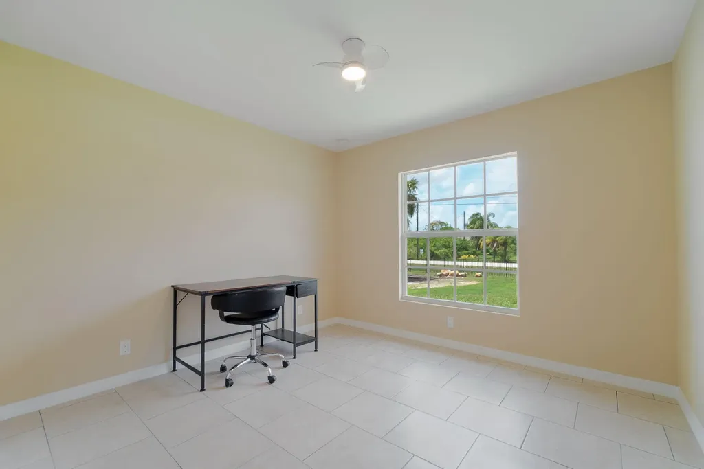 17468 N 38th Road Road N The Acreage FL 33470
