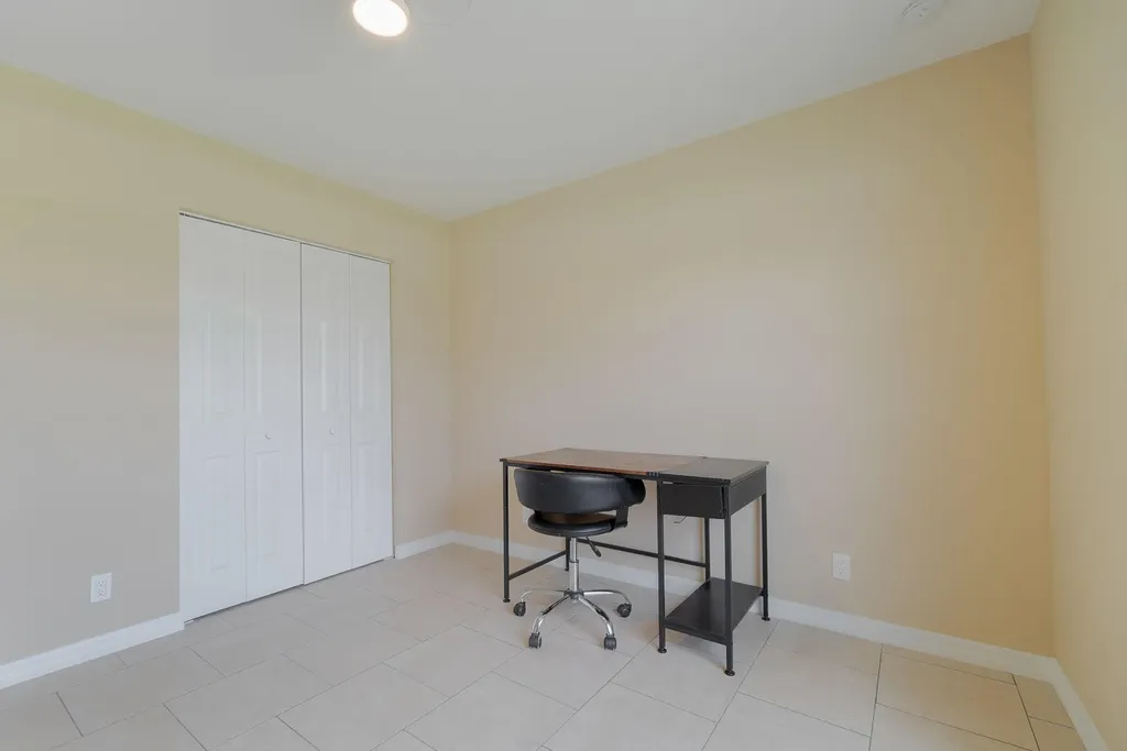 17468 N 38th Road Road N The Acreage FL 33470