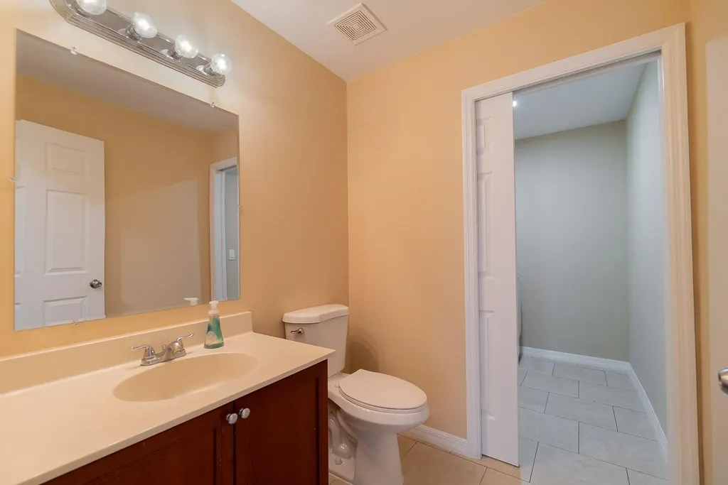 17468 N 38th Road Road N The Acreage FL 33470