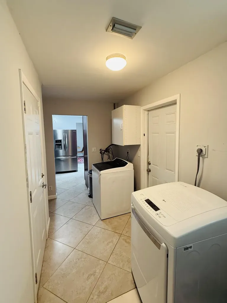 6719 Eastview Drive Lake Worth FL 33462