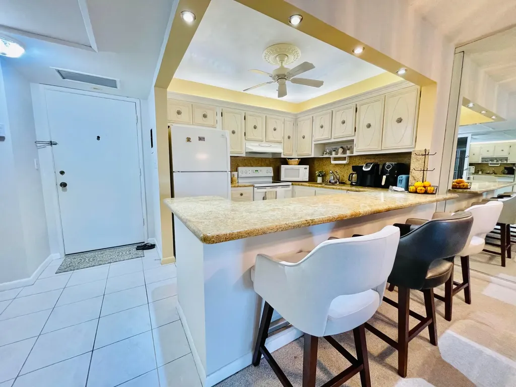257 S Cypress Road Pompano Beach FL 33060