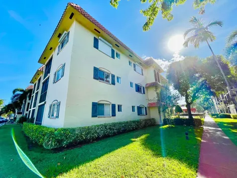 257 S Cypress Road Pompano Beach FL 33060
