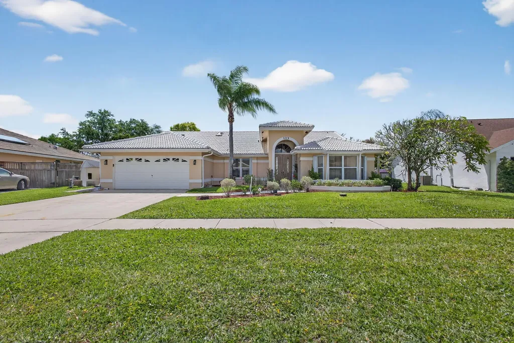 115 Waterway Road Royal Palm Beach FL 33411