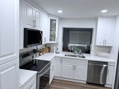 10900 NW 18th Place Pembroke Pines FL 33026