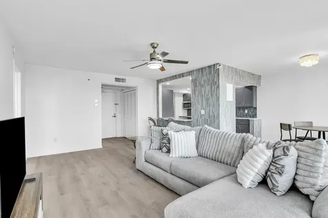 859 Jeffery Street SE Boca Raton FL 33487