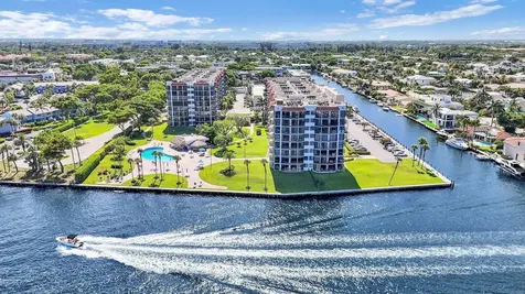 859 Jeffery Street SE Boca Raton FL 33487