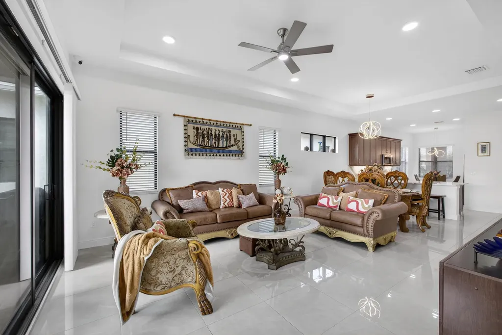 4805 Saint Armands Way Westlake FL 33470