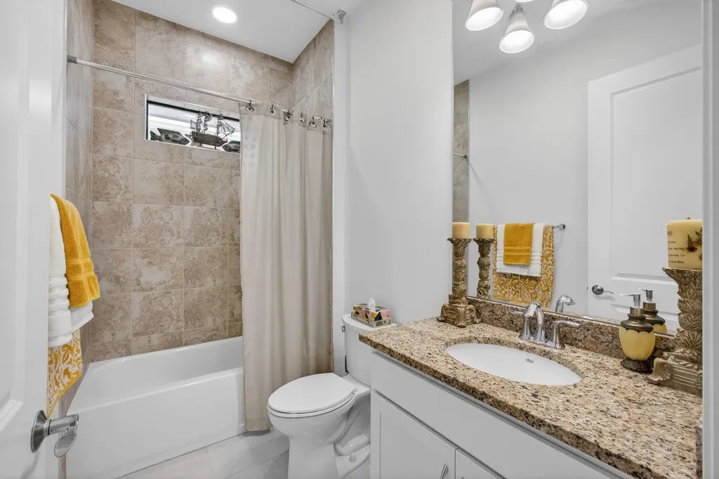 4805 Saint Armands Way Westlake FL 33470