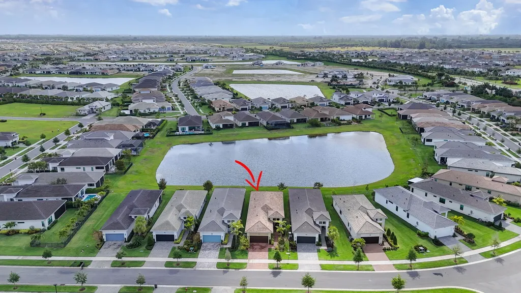 4805 Saint Armands Way Westlake FL 33470