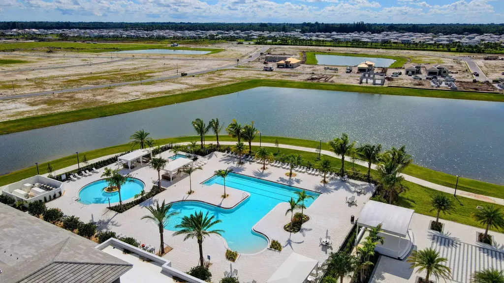 4805 Saint Armands Way Westlake FL 33470