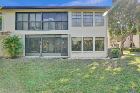 3068 Lucerne Park Drive Greenacres FL 33467