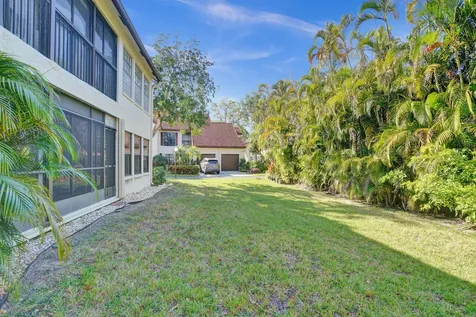 3068 Lucerne Park Drive Greenacres FL 33467