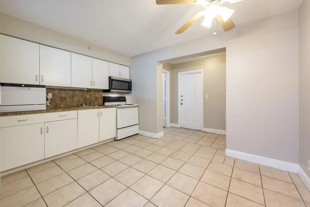 1108 NW 5th Avenue Fort Lauderdale FL 33311