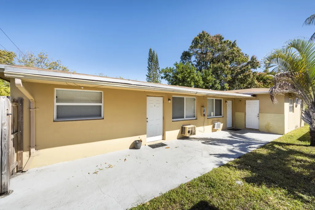 1108 NW 5th Avenue Fort Lauderdale FL 33311