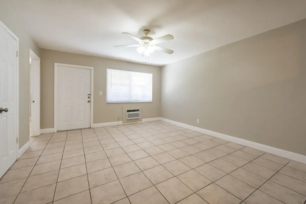 1108 NW 5th Avenue Fort Lauderdale FL 33311