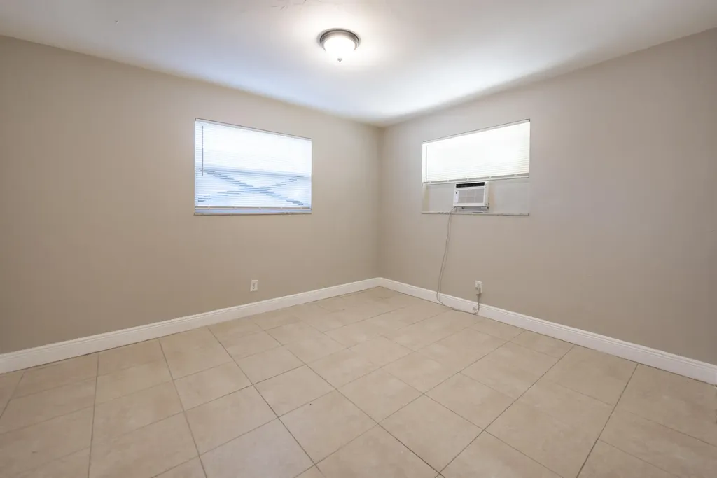 1108 NW 5th Avenue Fort Lauderdale FL 33311