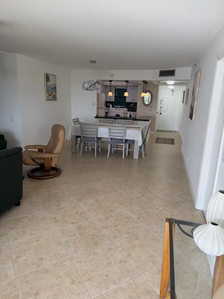 3150 W Rolling Hills Circle Davie FL 33328