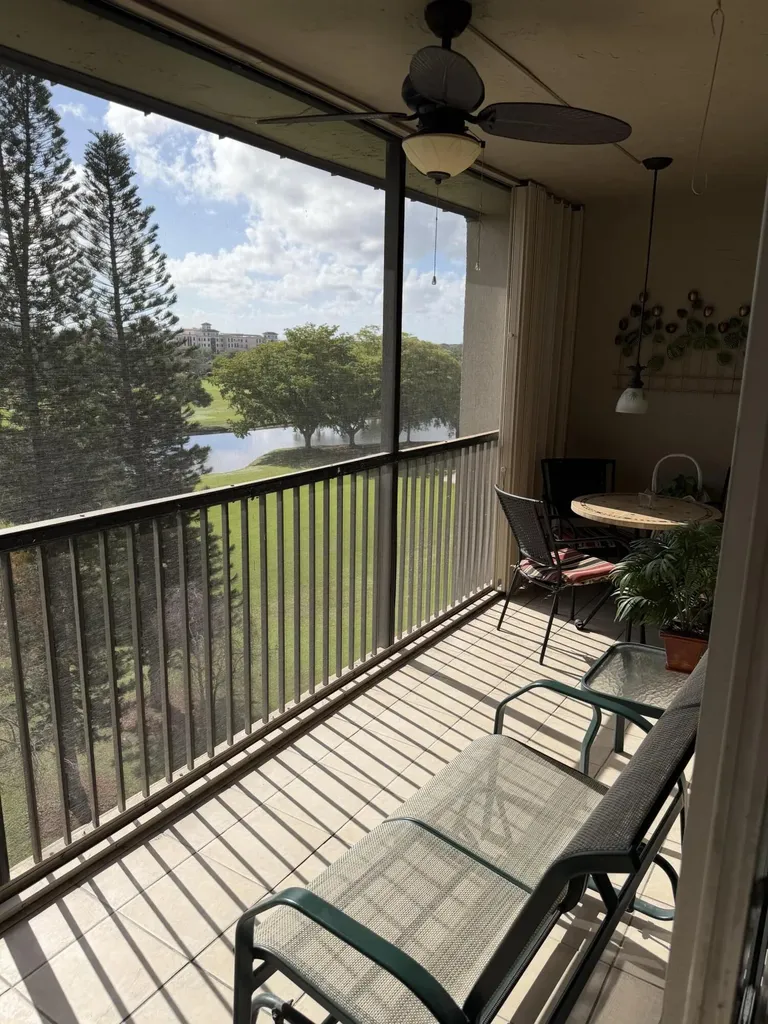 3150 W Rolling Hills Circle Davie FL 33328