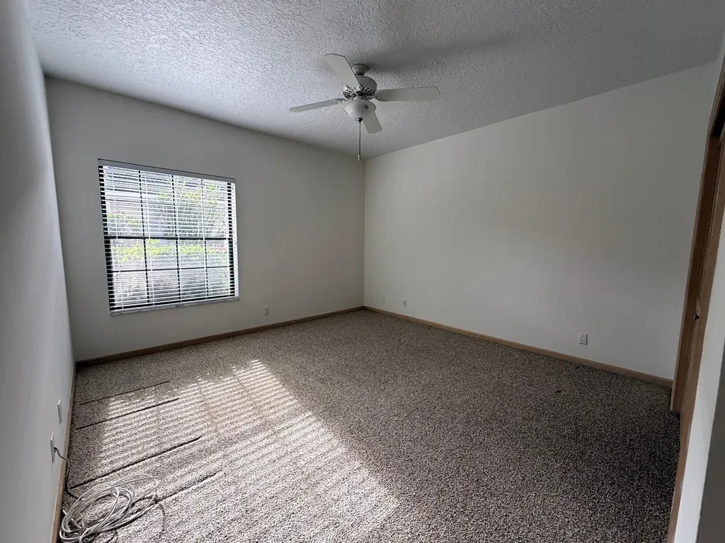 4 Lochwick Road Palm Beach Gardens FL 33418