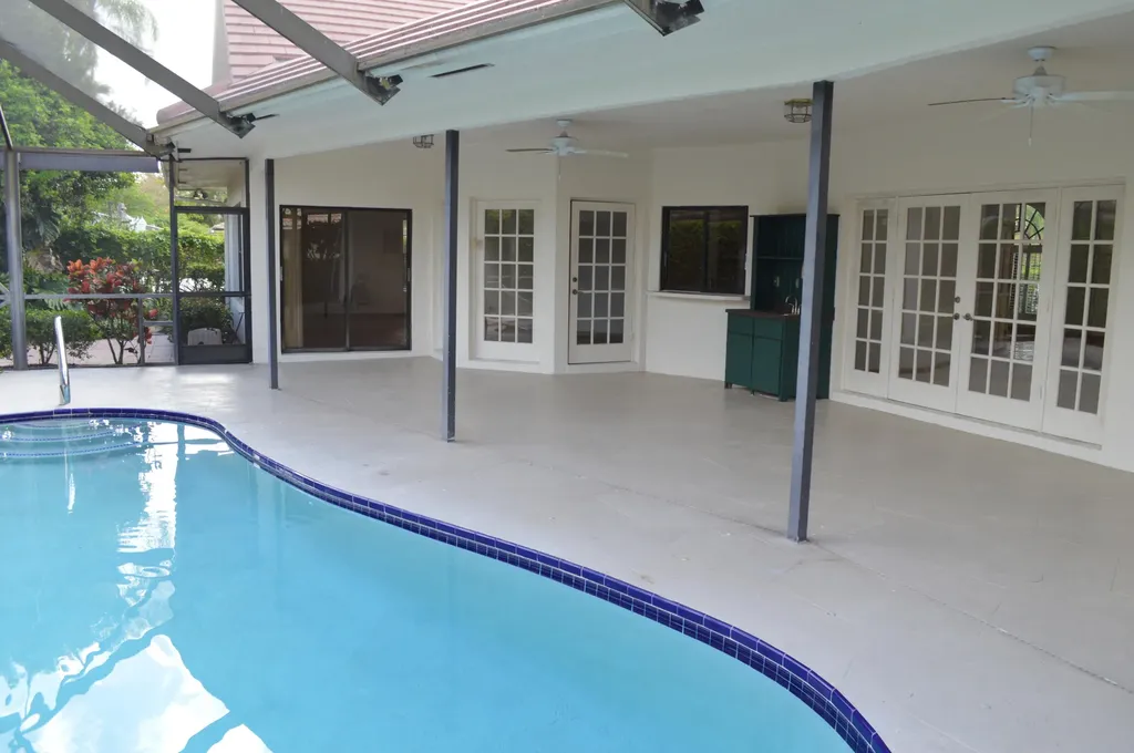 4 Lochwick Road Palm Beach Gardens FL 33418