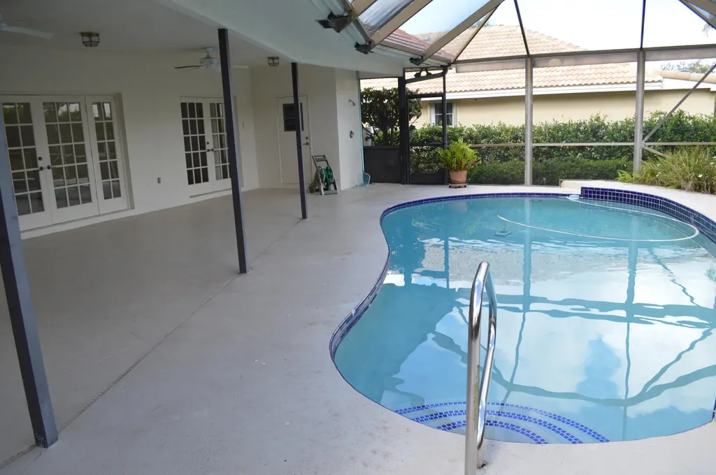 4 Lochwick Road Palm Beach Gardens FL 33418