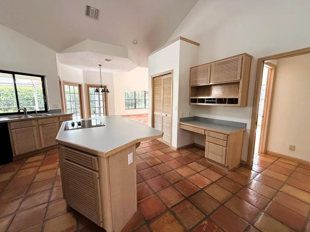 4 Lochwick Road Palm Beach Gardens FL 33418