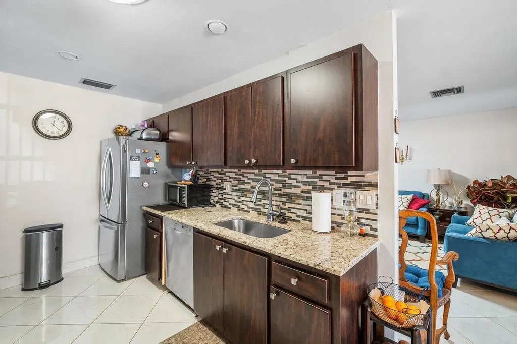 5814 Doris Court Delray Beach FL 33484