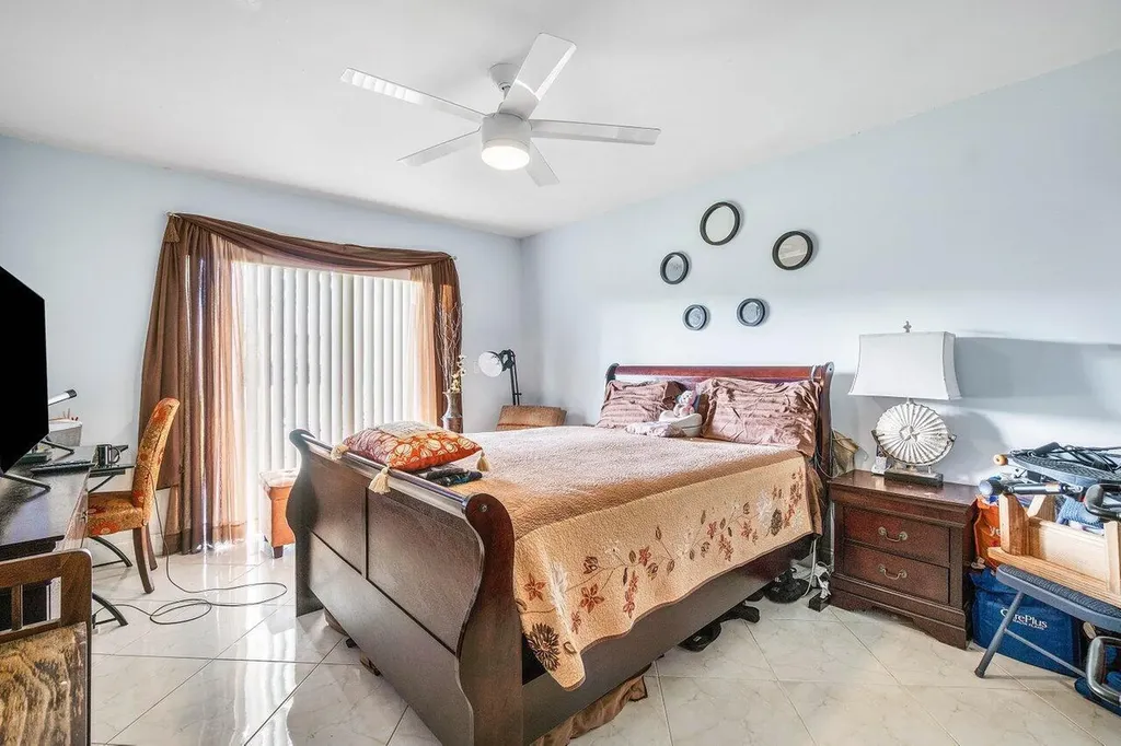 5814 Doris Court Delray Beach FL 33484
