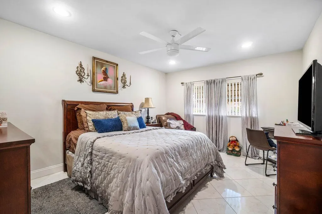 5814 Doris Court Delray Beach FL 33484